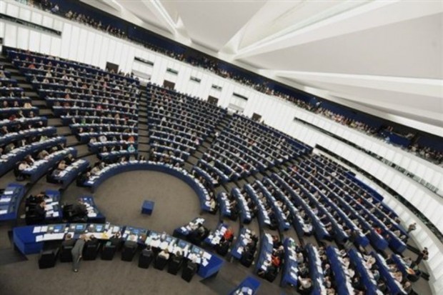 45936-vue-generale-du-parlement-europeen-en-session-pleniere-le-22-avril-2009-a-strasbourg